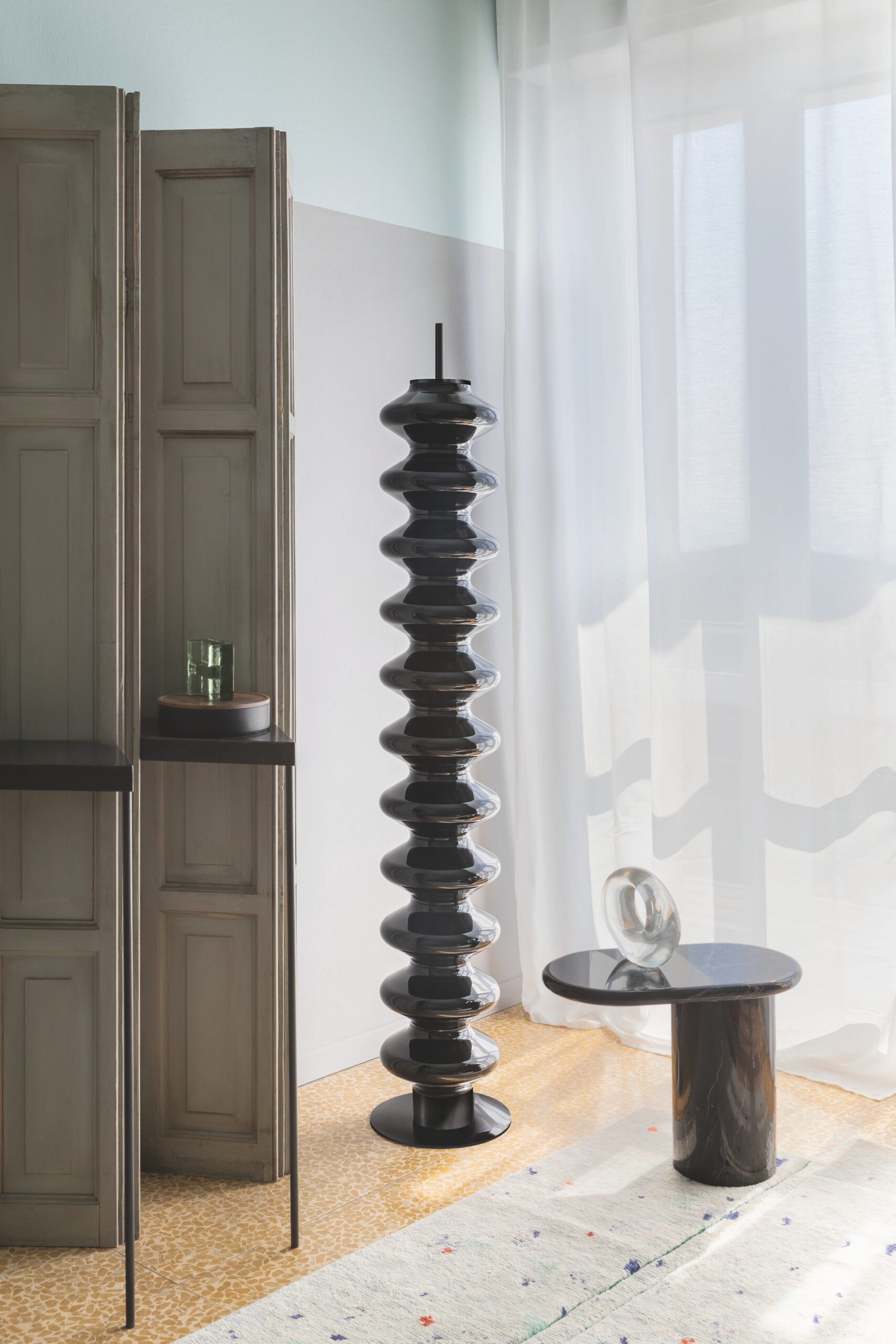 TUBES_MILANOTotalcolour_DESIGNBOOK_PH.BEPPEBRANCATO_ADSTUDIOMILO_MR scaled
