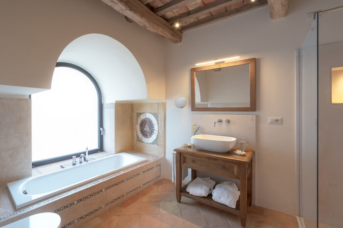 01   6   le Ginestre bagno 2